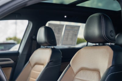 2022 Volkswagen Atlas Cross Sport 3.6L V6 SEL Premium R-Line