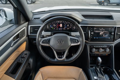 2022 Volkswagen Atlas Cross Sport 3.6L V6 SEL Premium R-Line