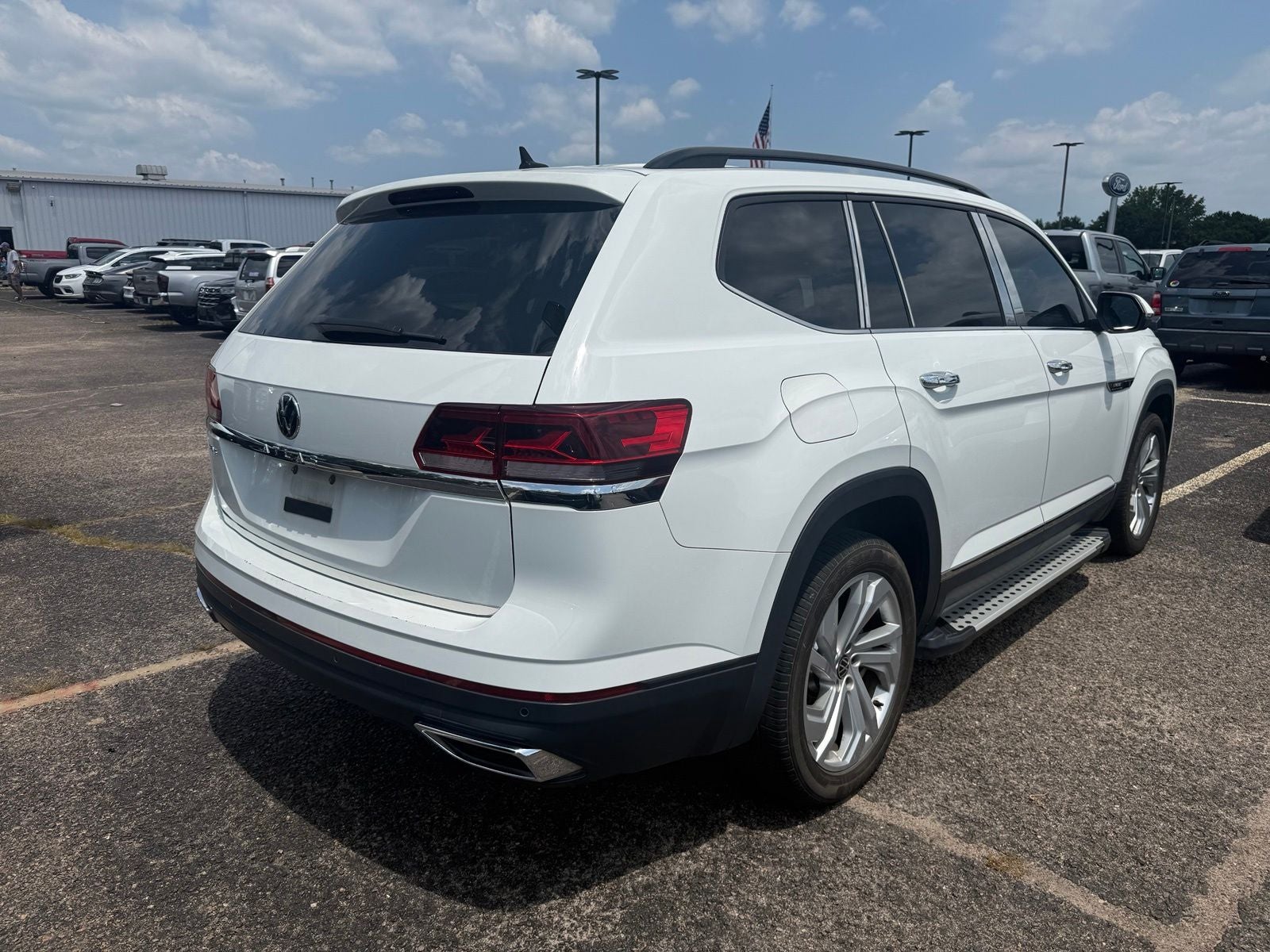 2021 Volkswagen Atlas 3.6L V6 SE w/Technology