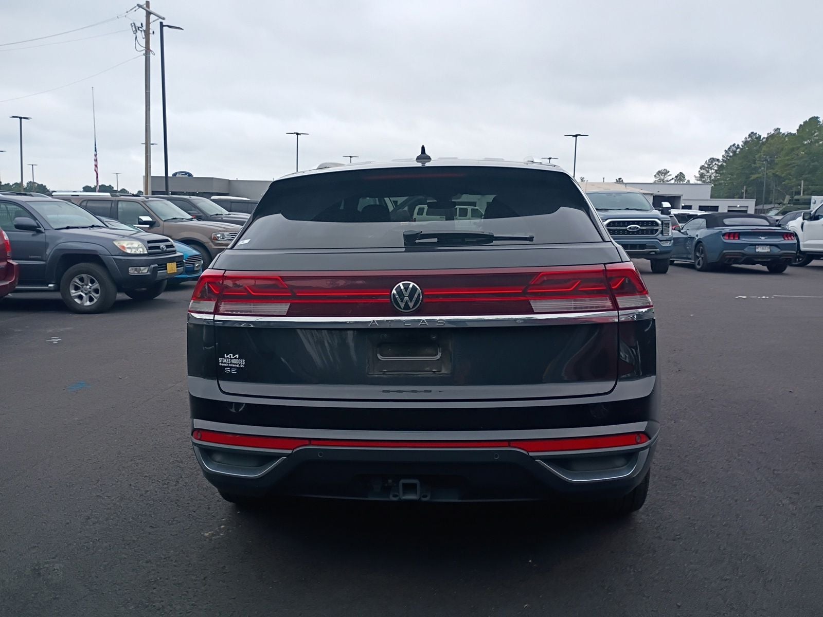 2024 Volkswagen Atlas Cross Sport 2.0T SE w/Technology