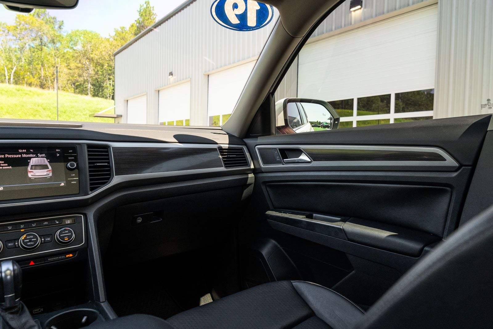 2019 Volkswagen Atlas 3.6L V6 SE R-Line