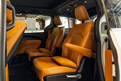 2021 Chrysler Pacifica Hybrid Pinnacle