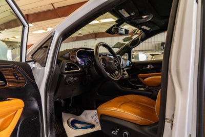 2021 Chrysler Pacifica Hybrid Pinnacle