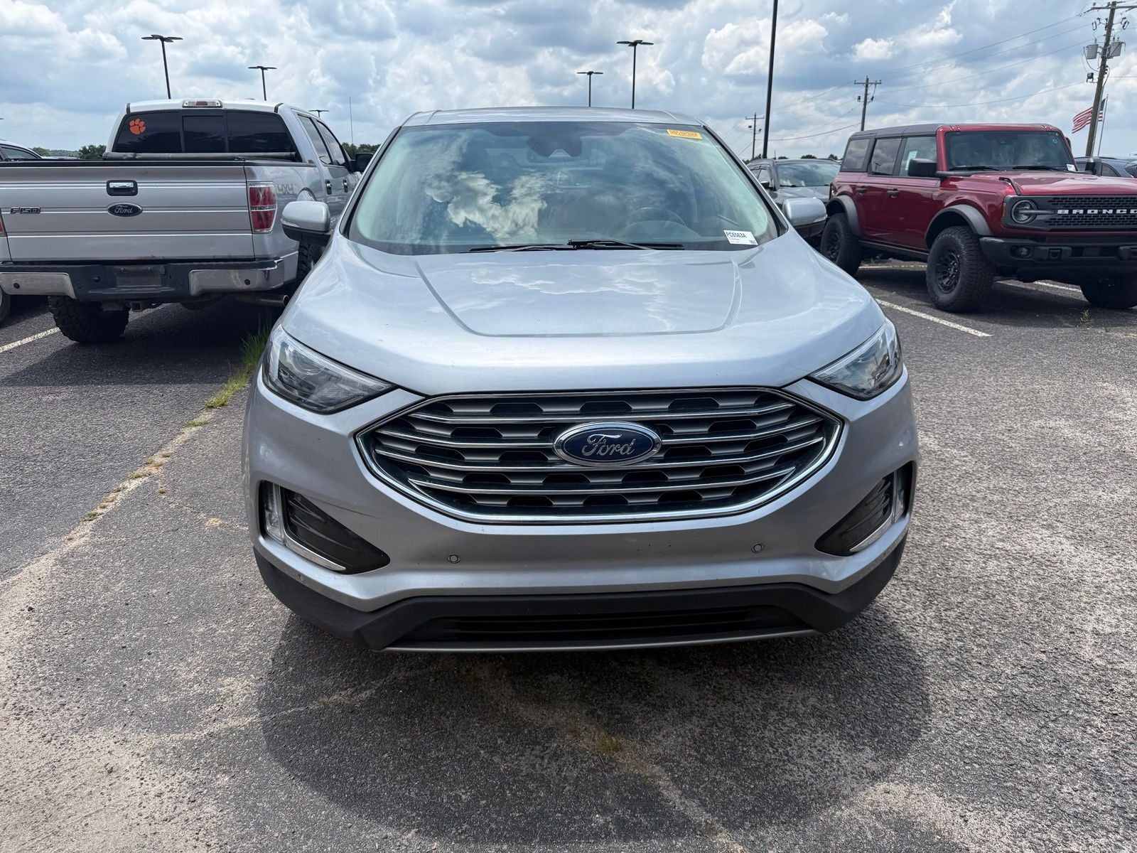 2022 Ford Edge Titanium