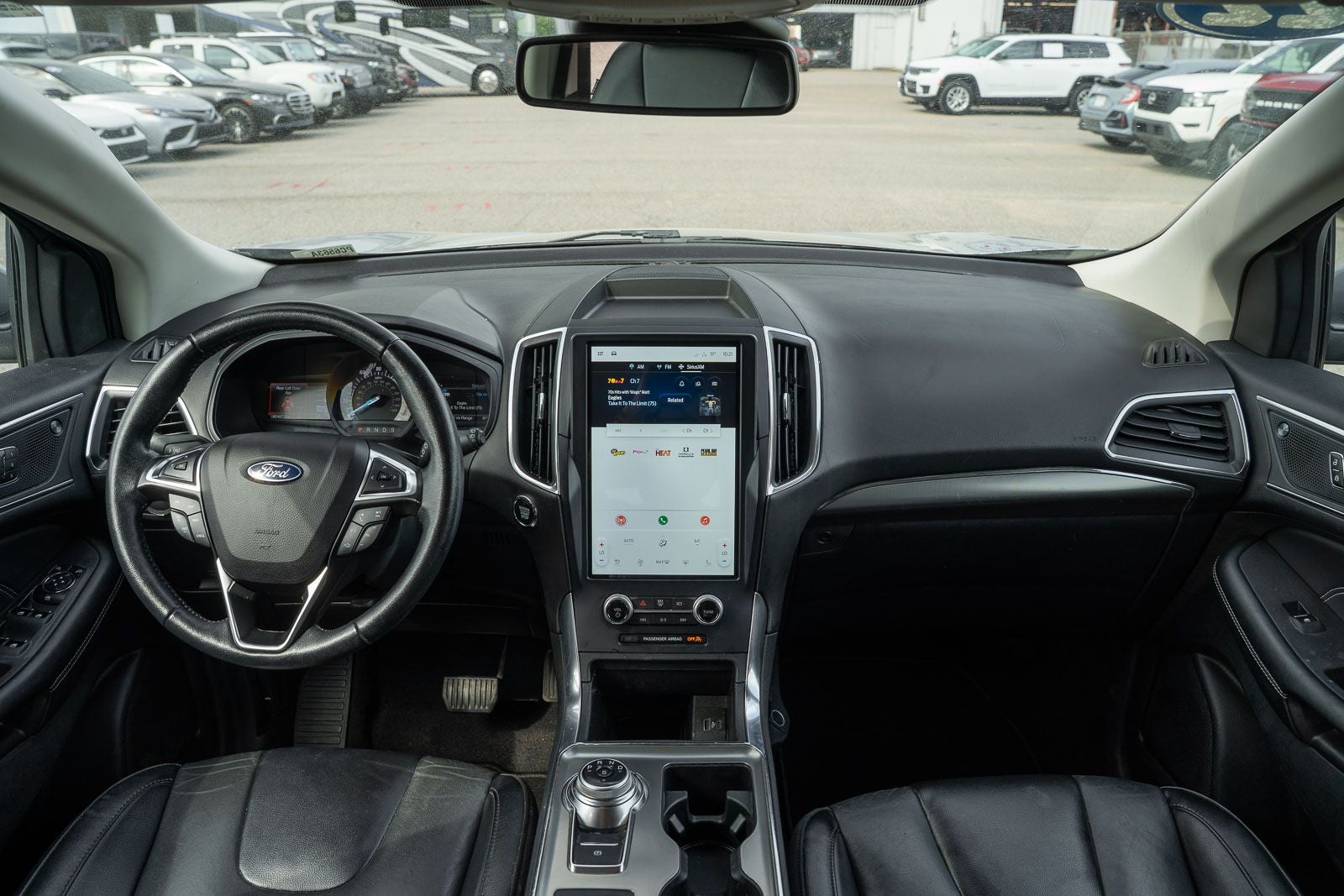2022 Ford Edge Titanium