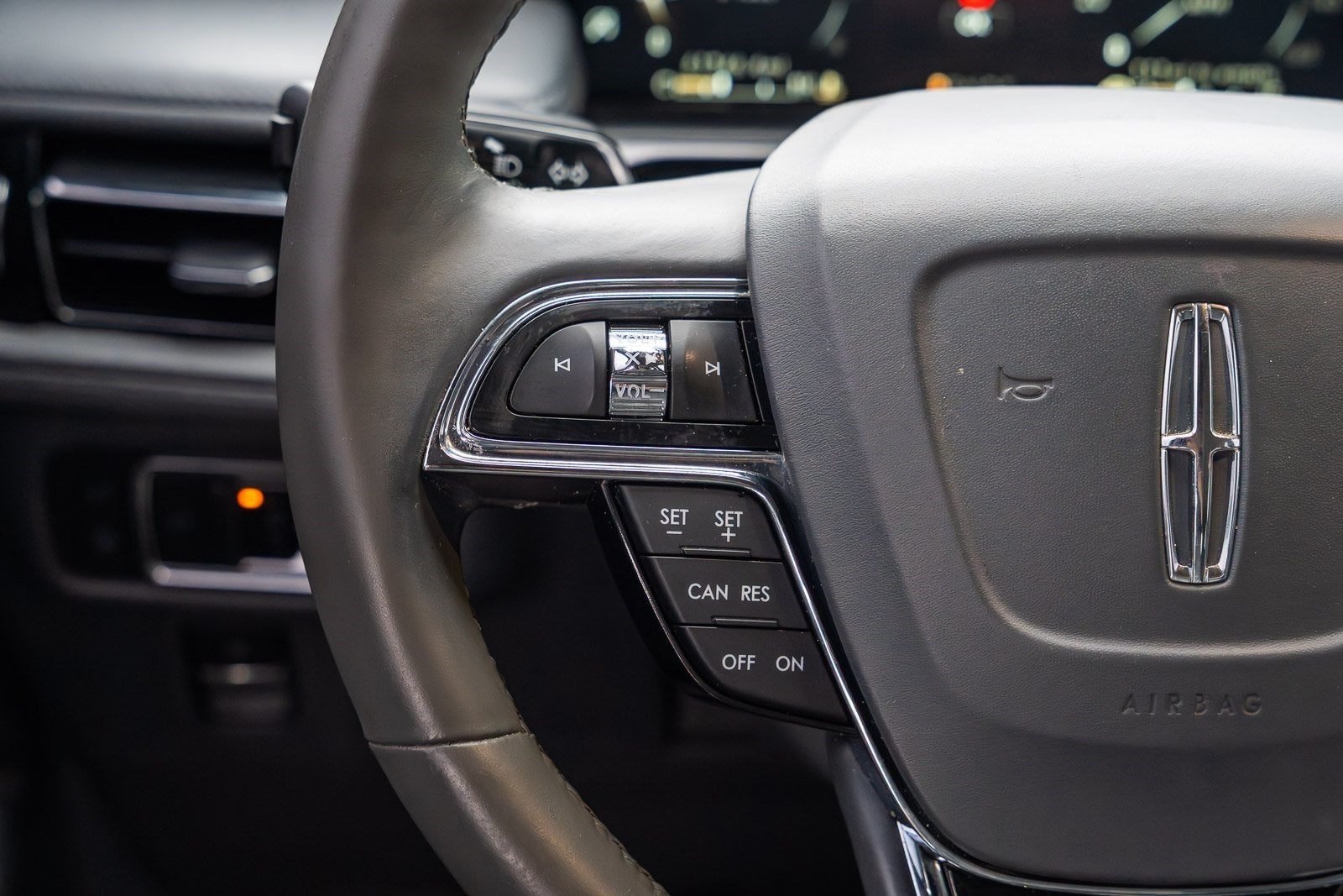 2021 Lincoln Nautilus Reserve