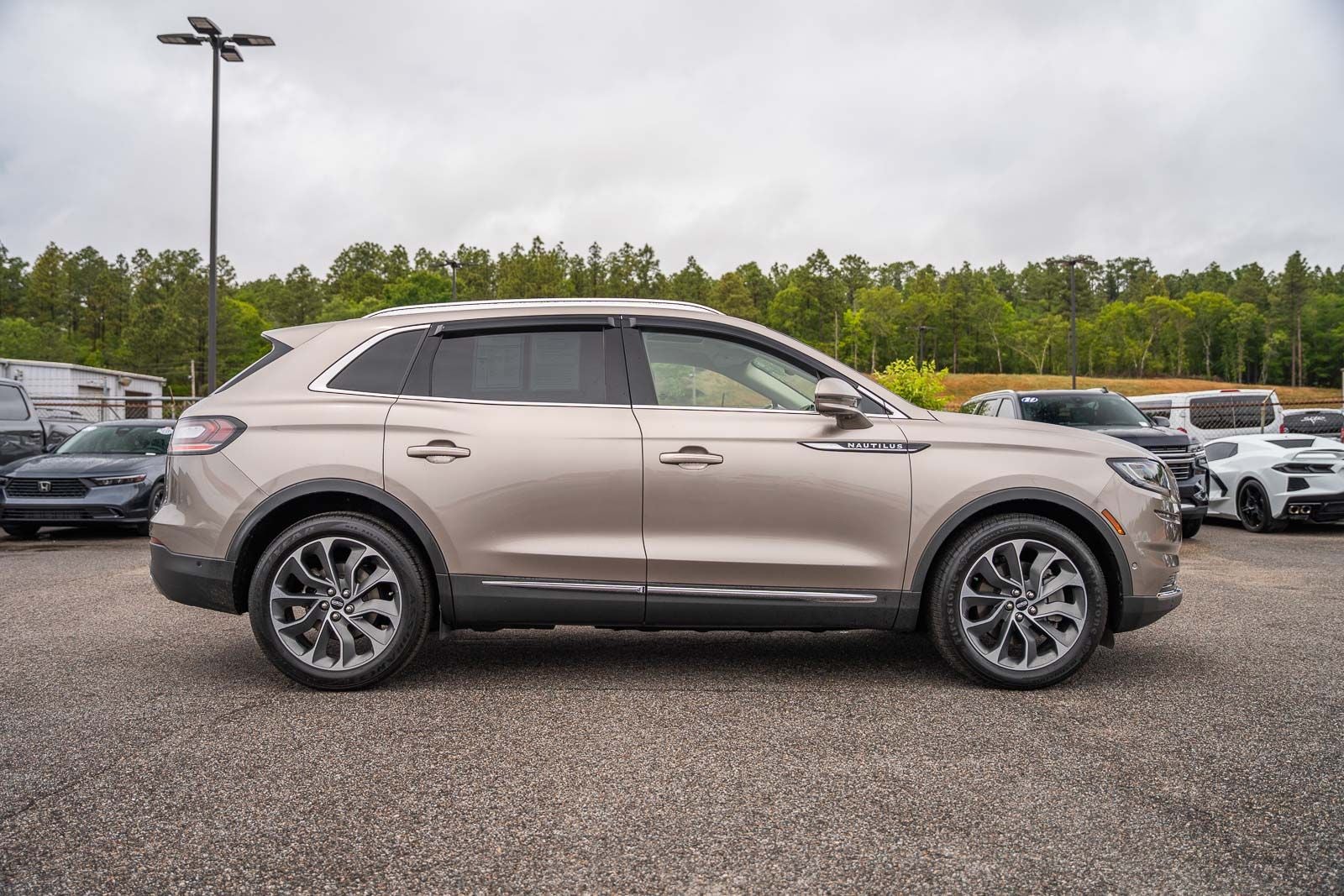2021 Lincoln Nautilus Reserve