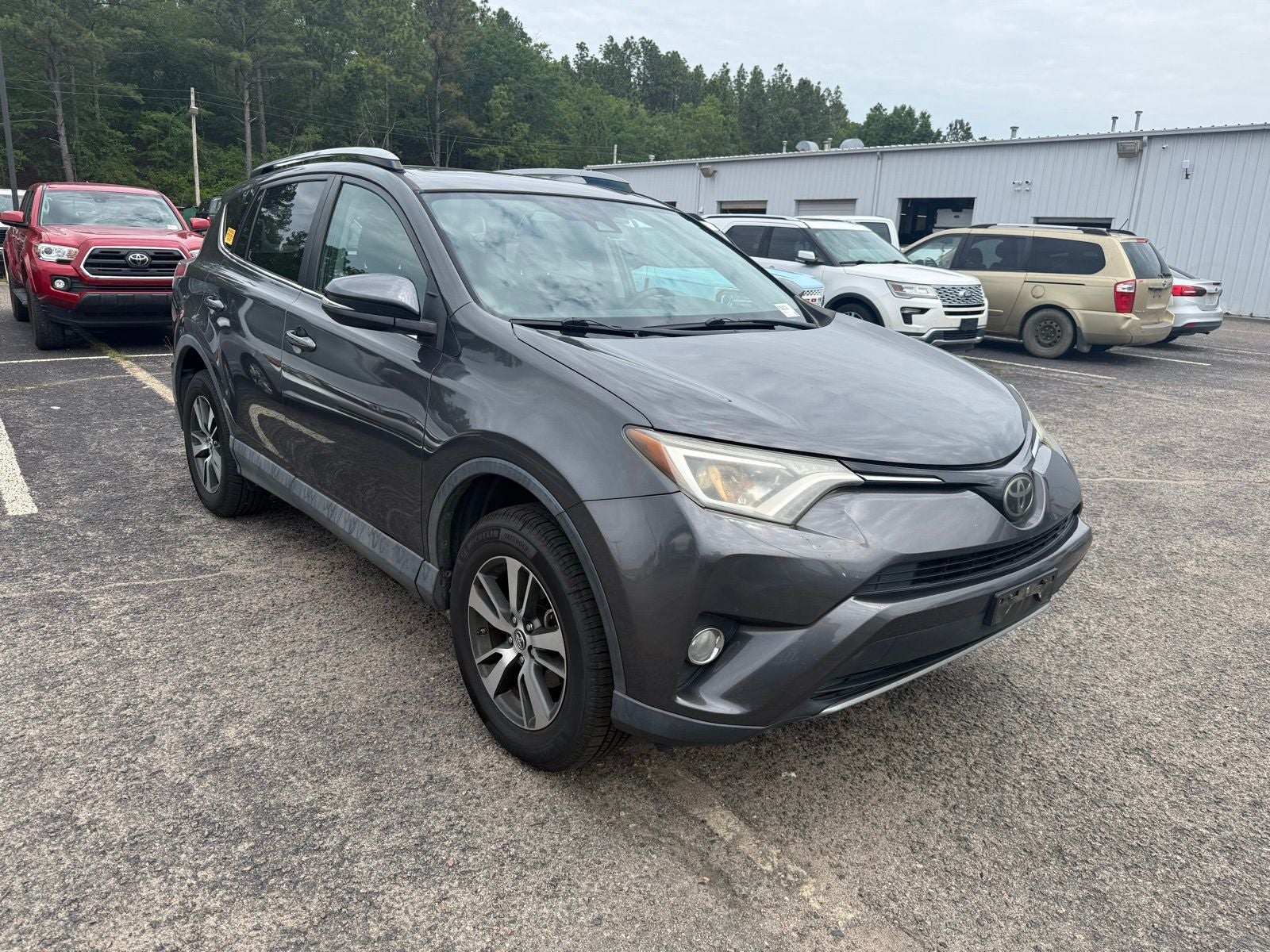 2018 Toyota RAV4 XLE