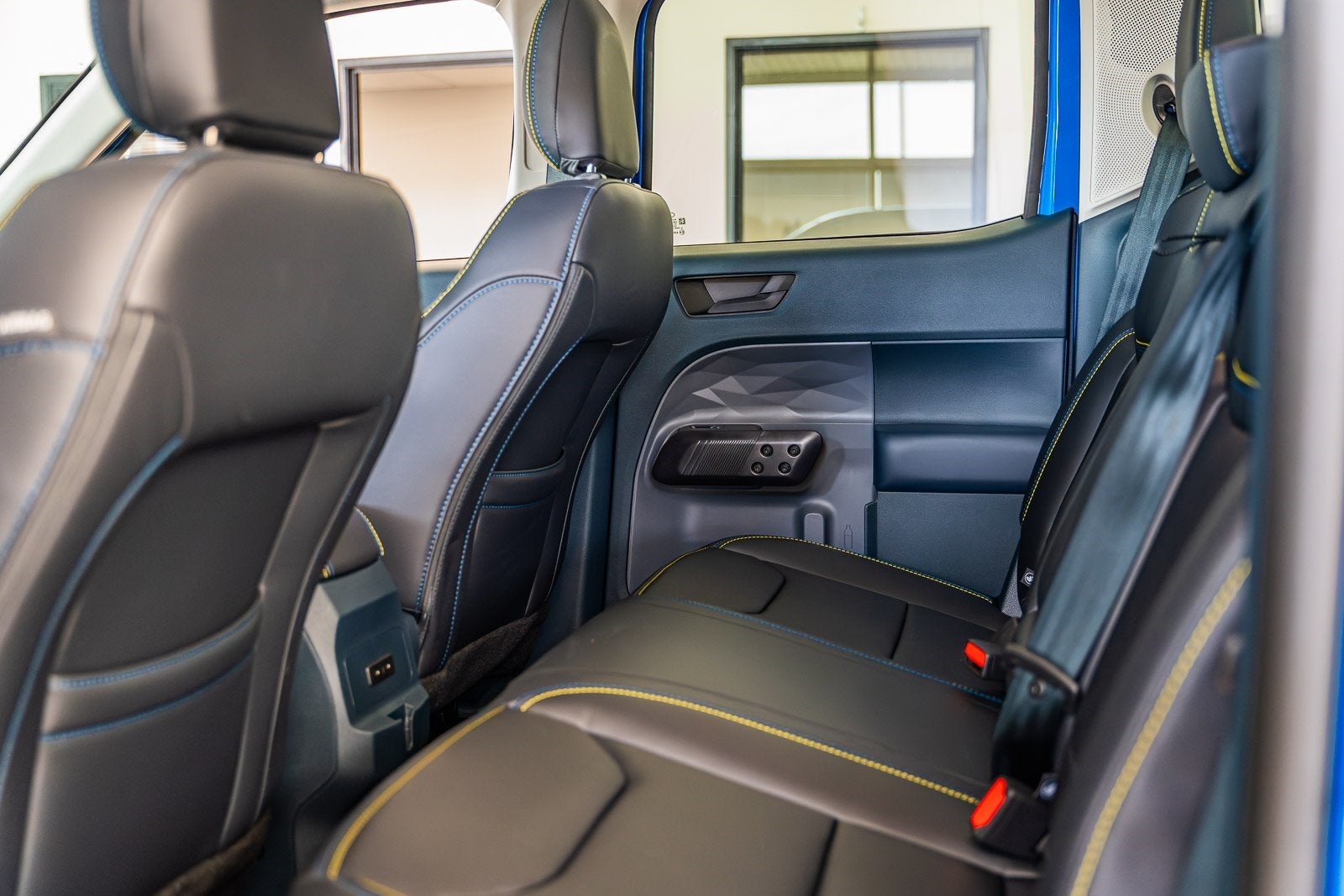 2026 Ford Maverick Lobo Standard