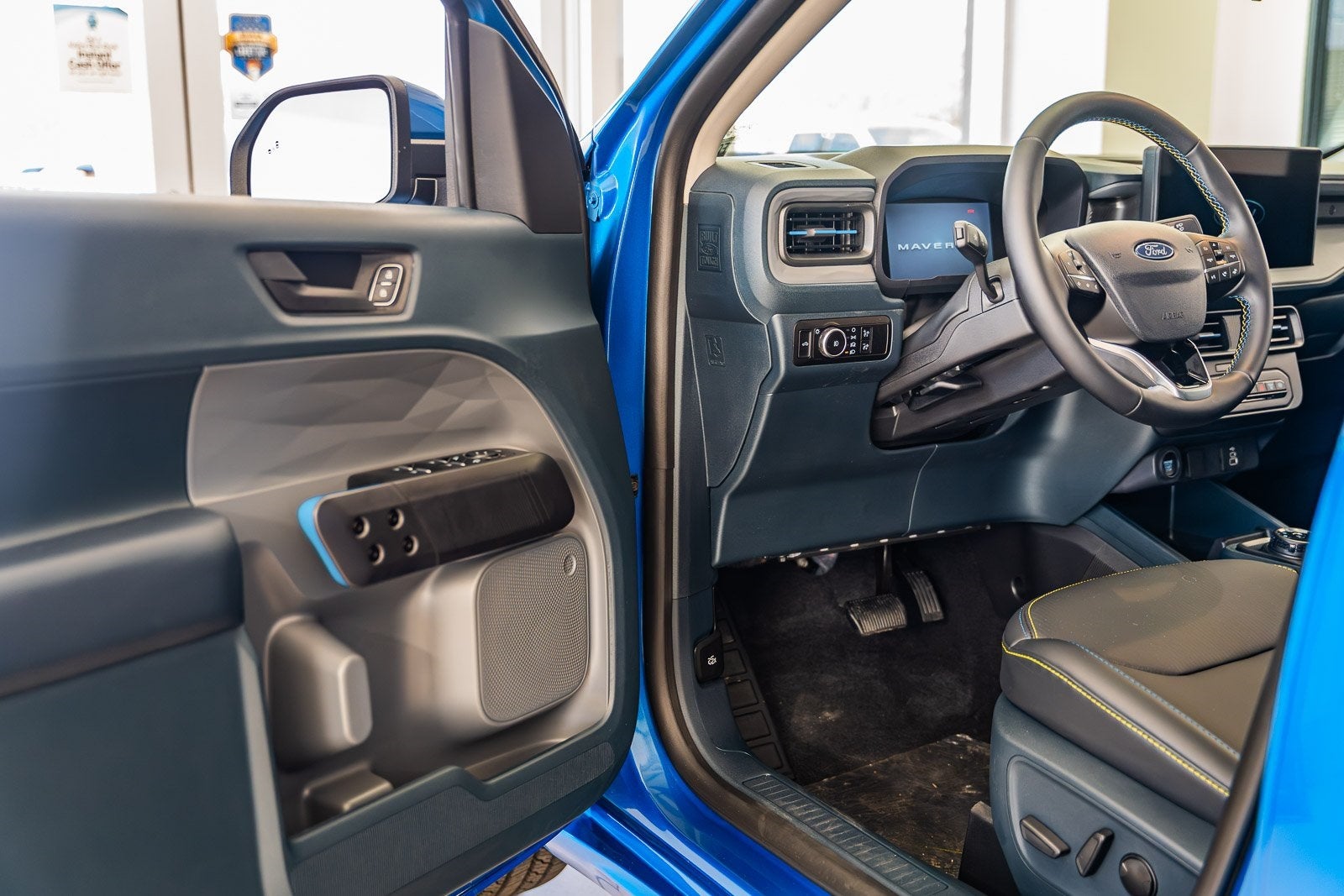 2026 Ford Maverick Lobo Standard