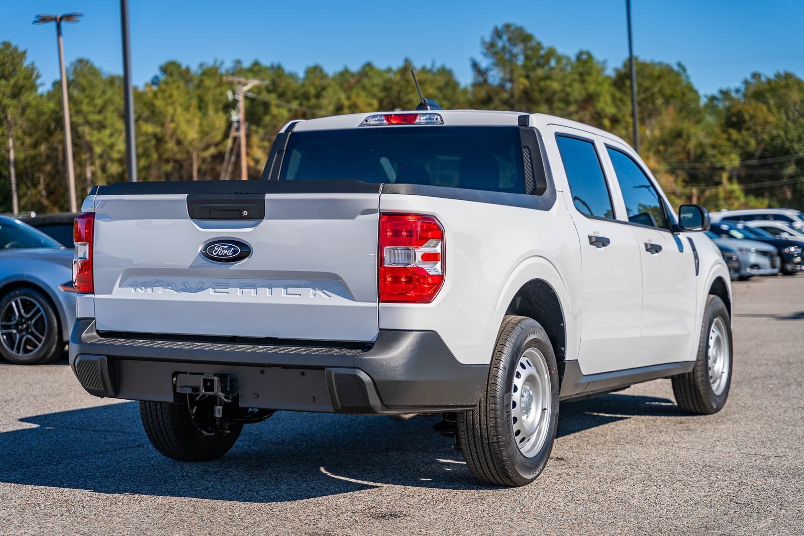 2025 Ford Maverick XL