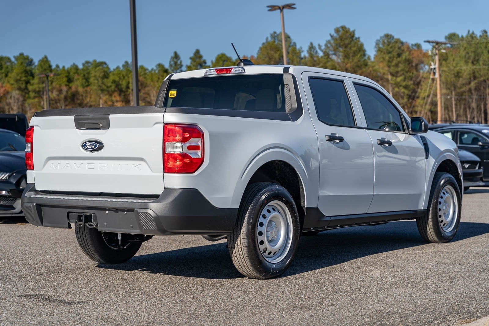 2026 Ford Maverick XL