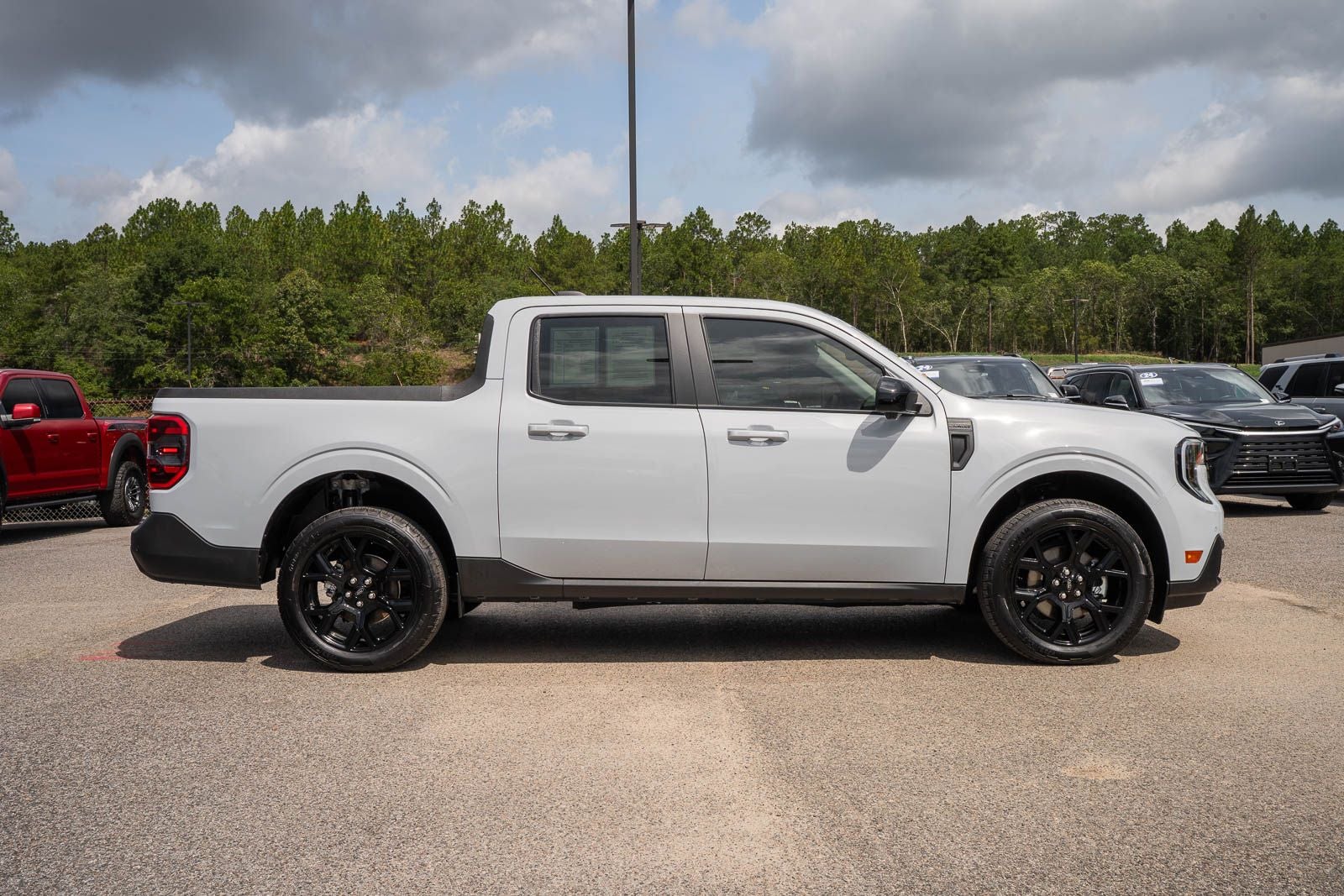 2025 Ford Maverick Lariat