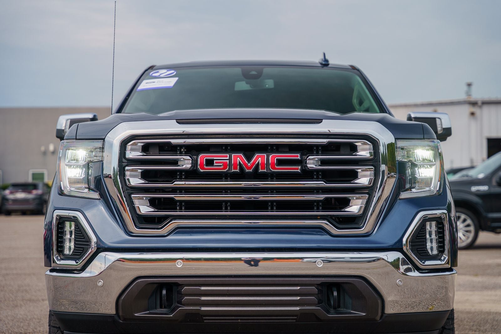 2021 GMC Sierra 1500 SLT