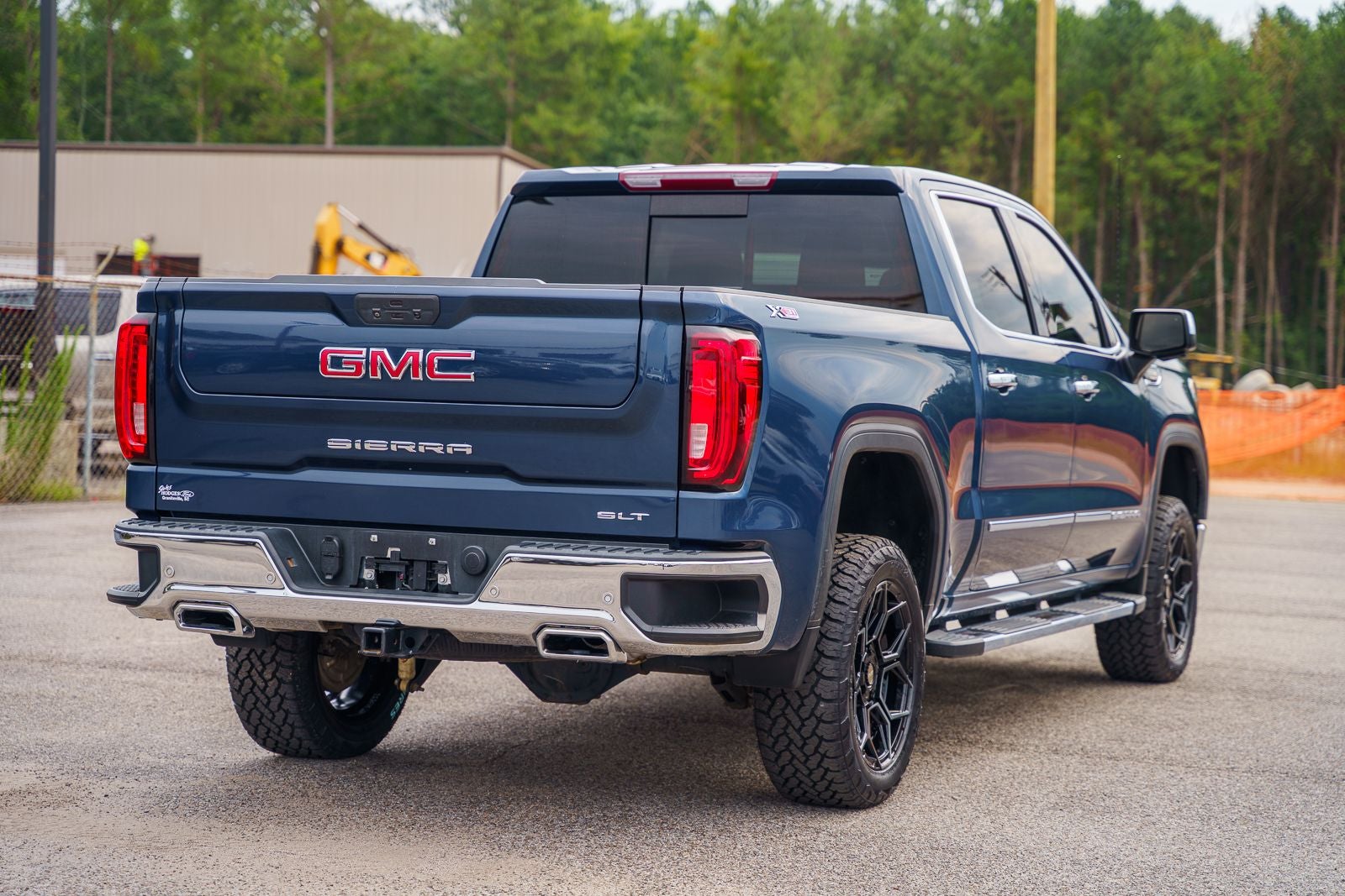 2021 GMC Sierra 1500 SLT