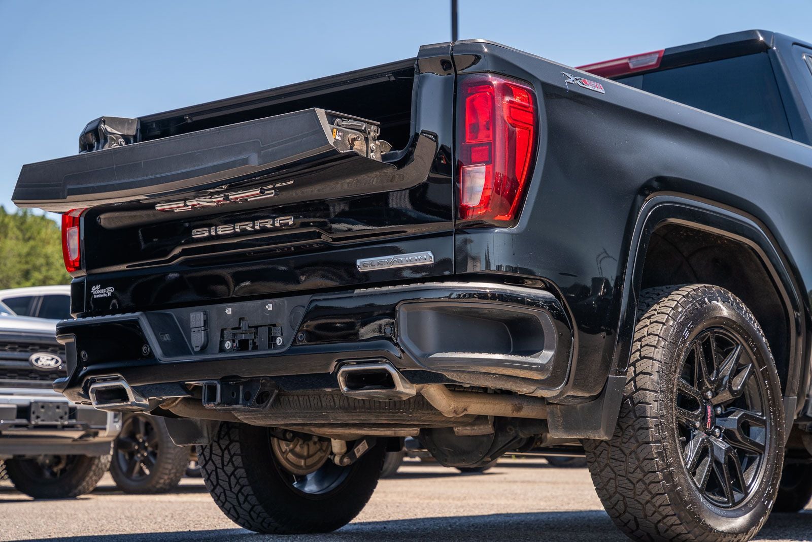 2022 GMC Sierra 1500 Elevation