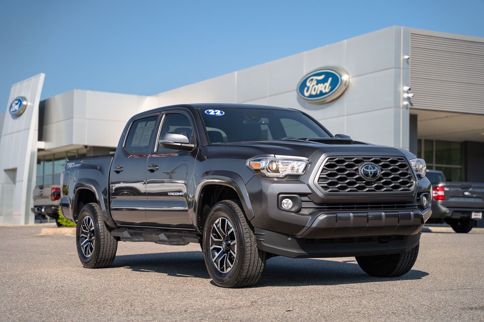 2022 Toyota Tacoma TRD Sport V6