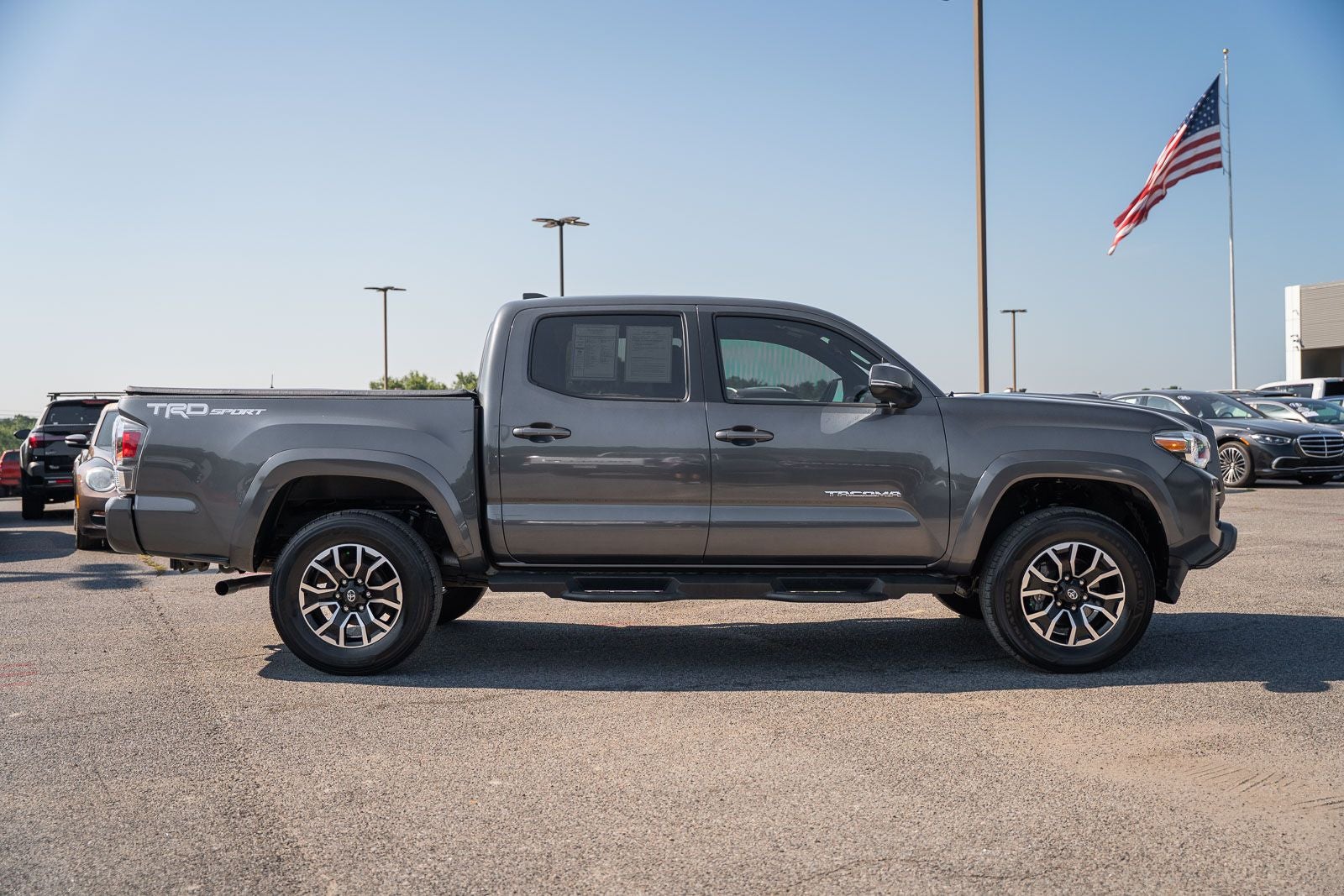 2022 Toyota Tacoma TRD Sport V6