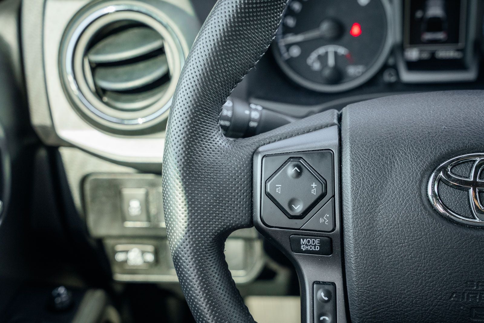 2022 Toyota Tacoma TRD Sport V6