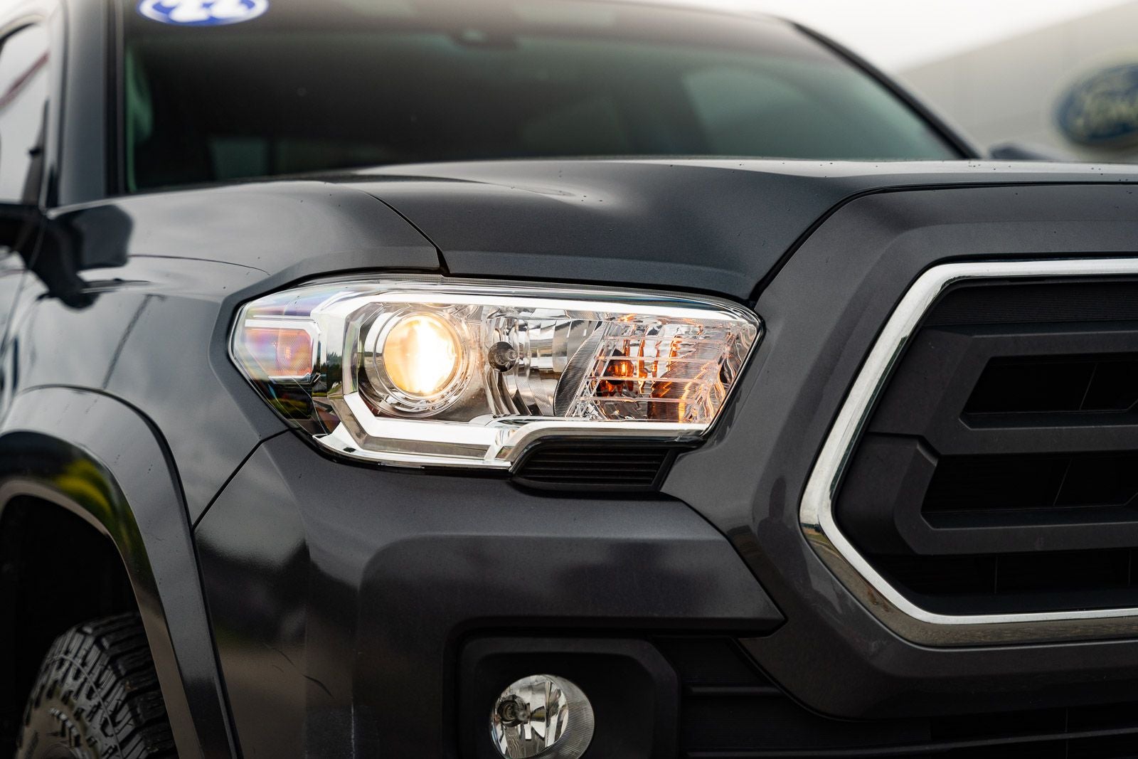 2022 Toyota Tacoma SR5 V6