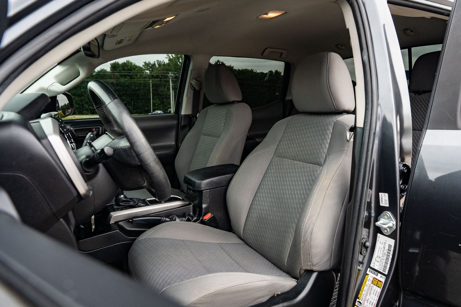 2022 Toyota Tacoma SR5 V6