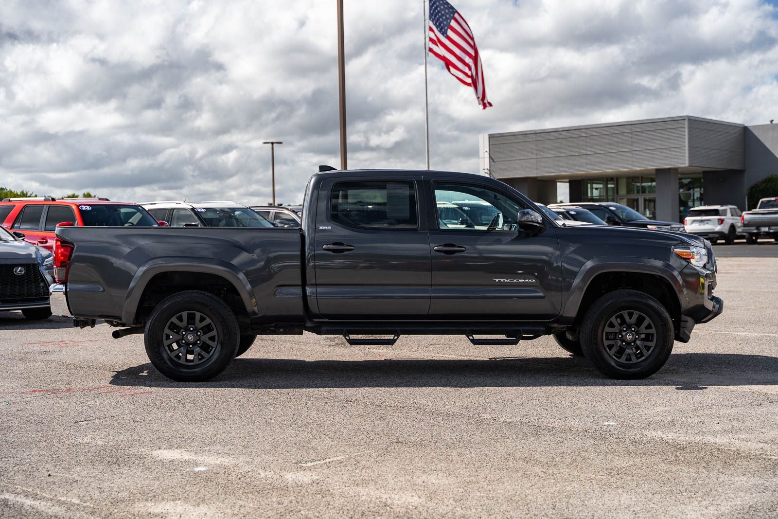 2023 Toyota Tacoma SR5 V6