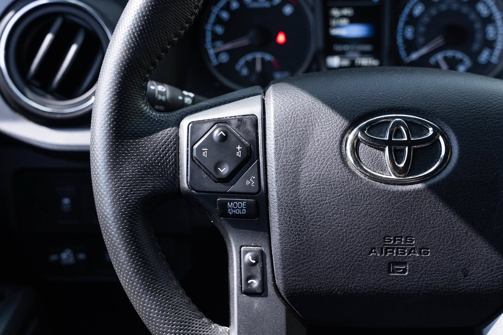 2022 Toyota Tacoma TRD Sport V6