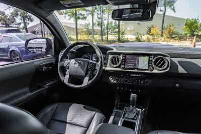 2022 Toyota Tacoma TRD Sport V6