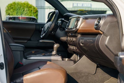 2023 Toyota Tacoma Limited V6