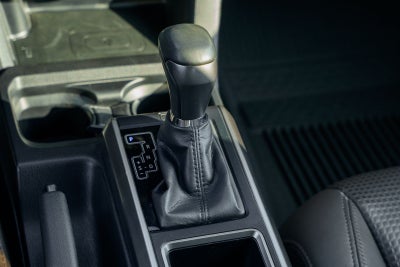 2023 Toyota Tacoma Limited V6