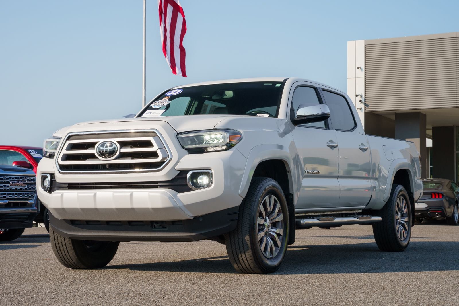 2023 Toyota Tacoma Limited V6