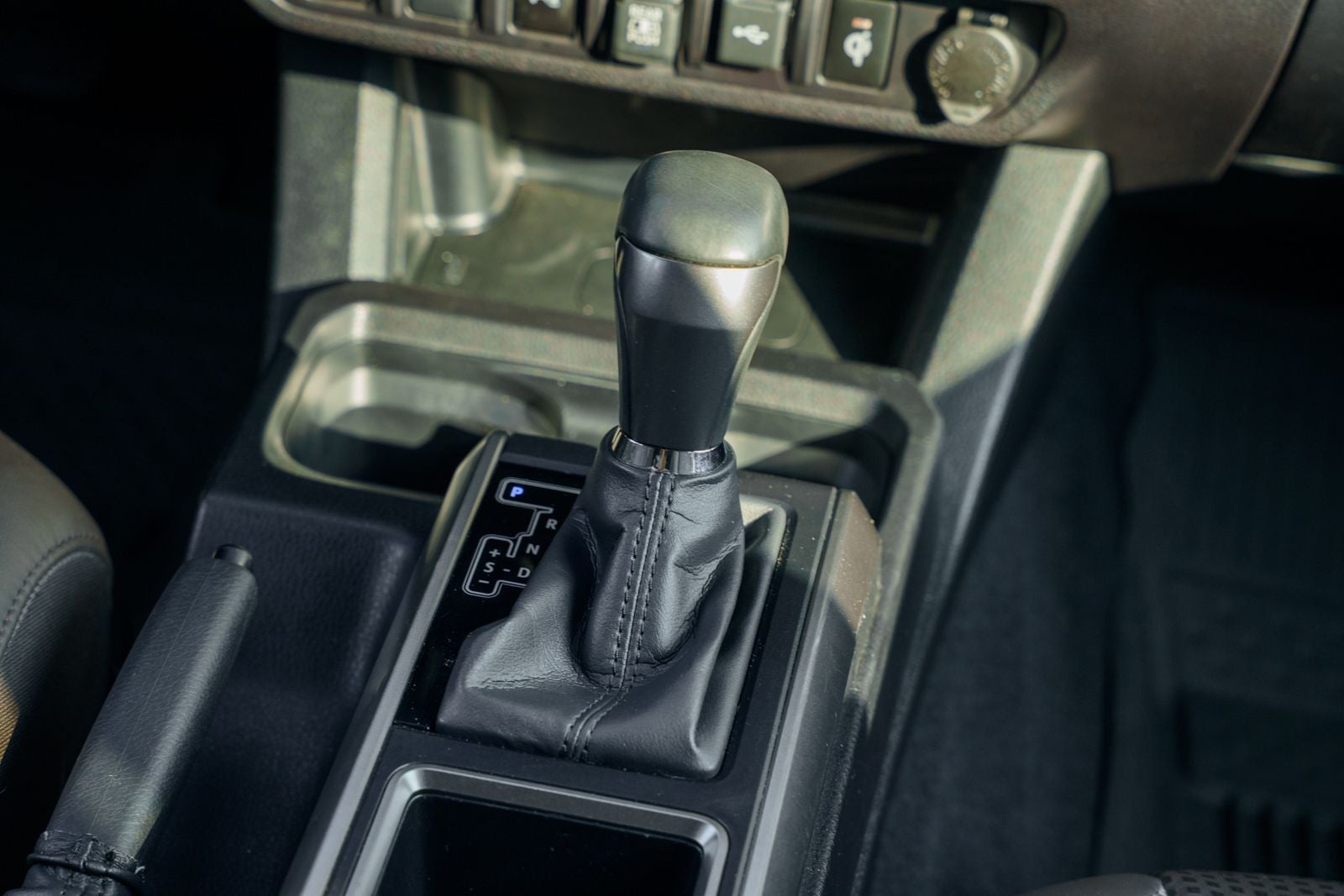 2023 Toyota Tacoma Limited V6
