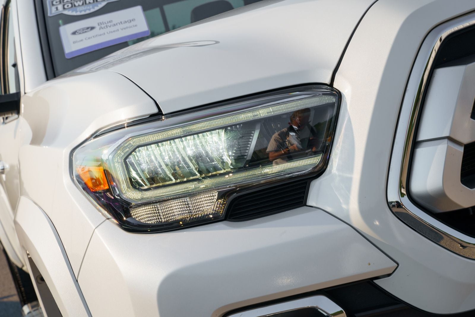 2023 Toyota Tacoma Limited V6