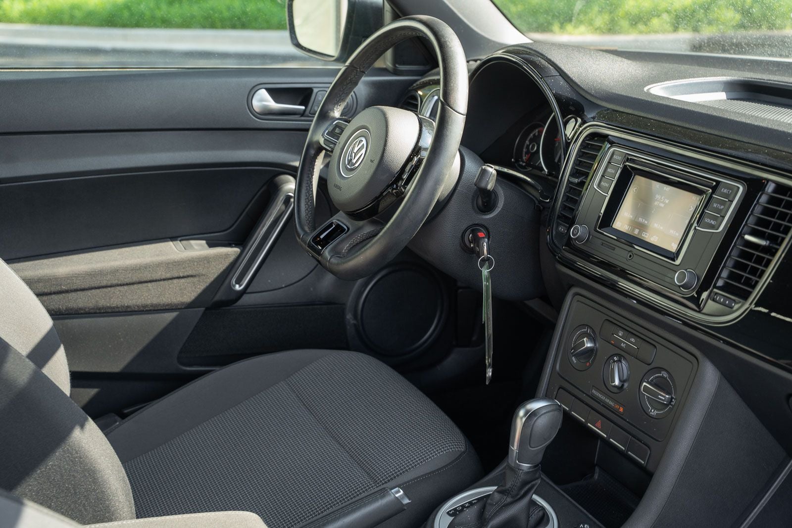 2018 Volkswagen Beetle 2.0T S