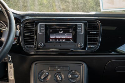 2018 Volkswagen Beetle 2.0T S