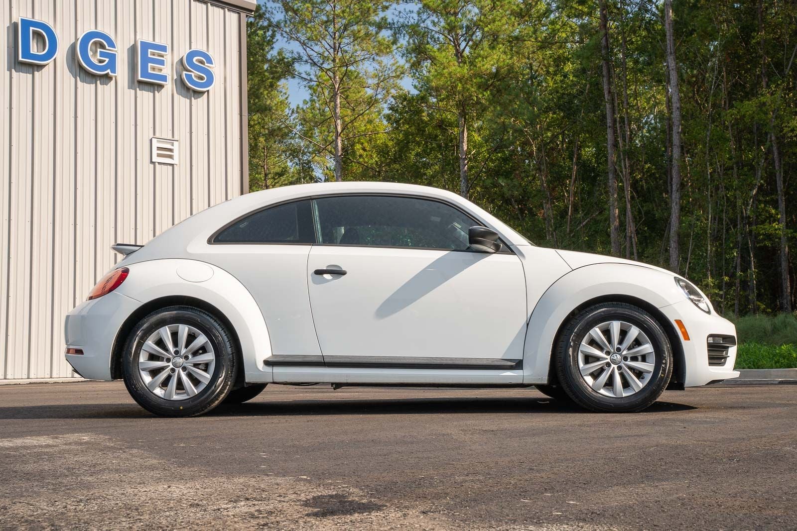 2018 Volkswagen Beetle 2.0T S
