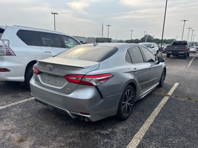 2019 Toyota Camry SE