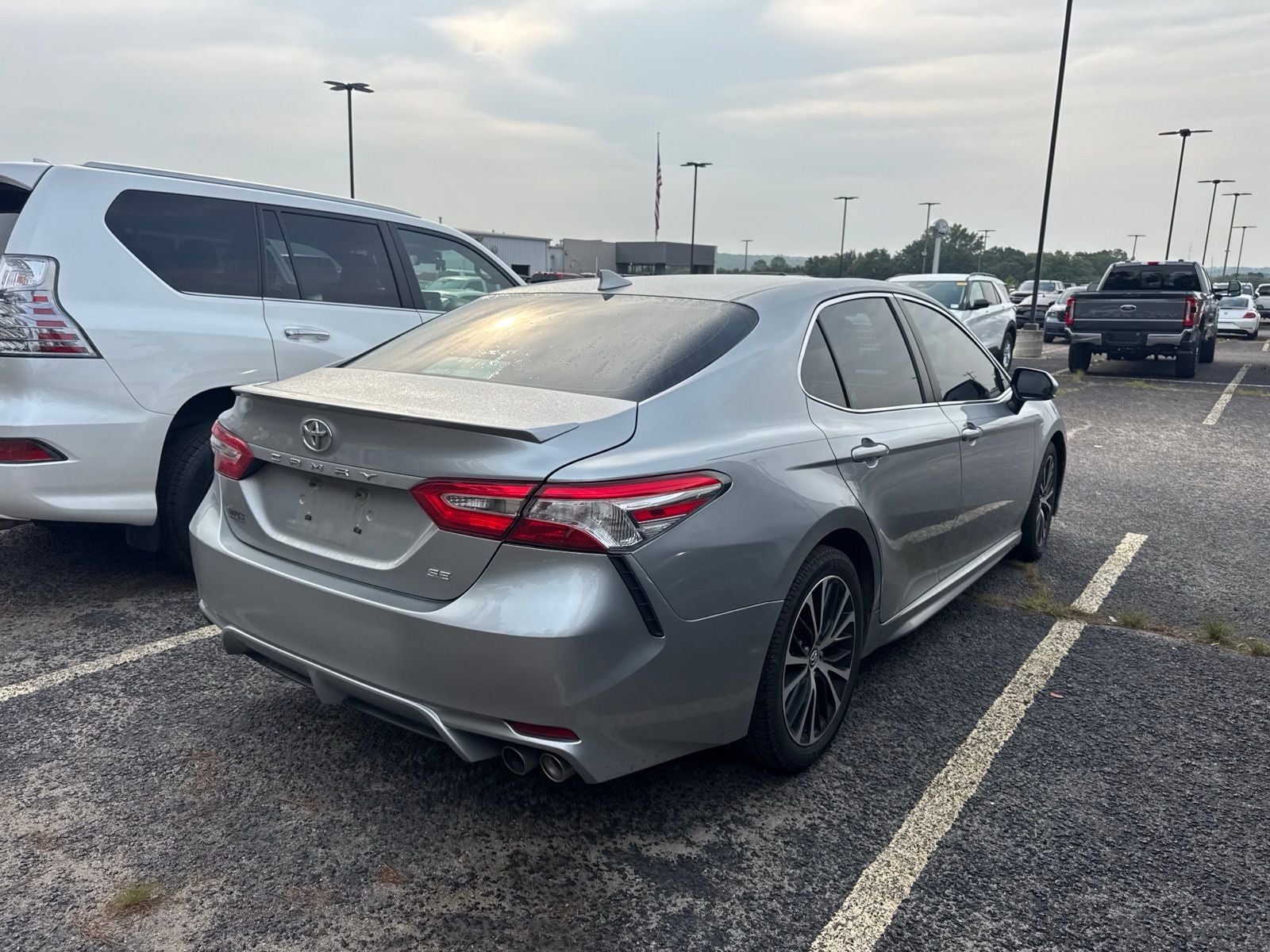 2019 Toyota Camry SE