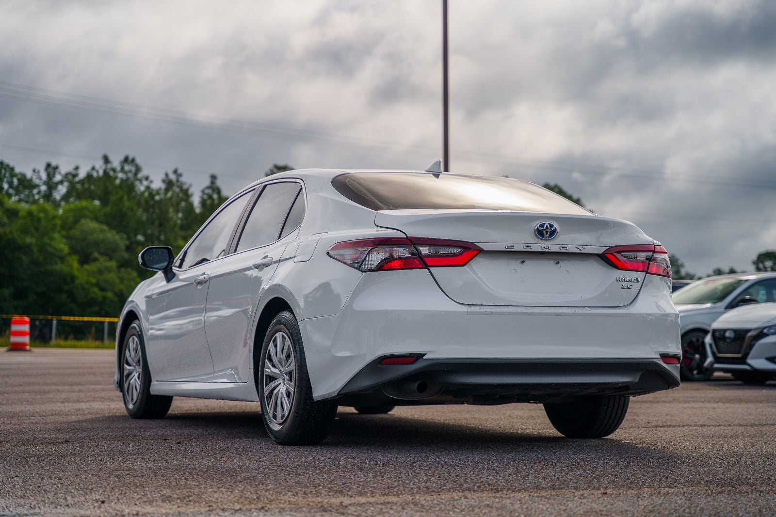 2023 Toyota Camry Hybrid LE