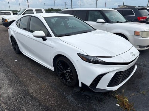 2026 Toyota Camry SE