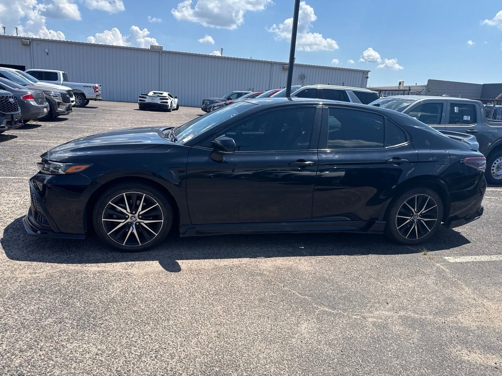 2023 Toyota Camry SE