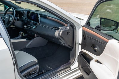 2025 Lexus ES 350