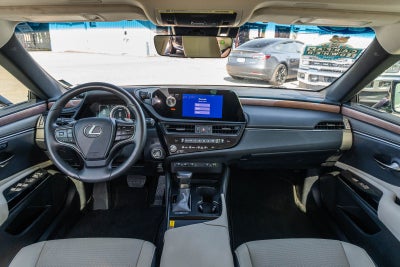 2025 Lexus ES 350