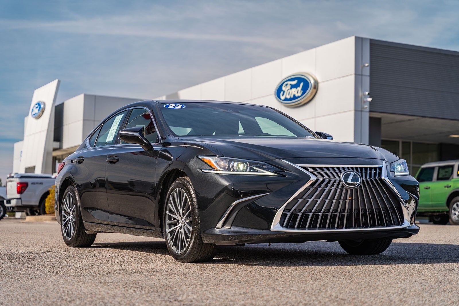 2023 Lexus ES 350