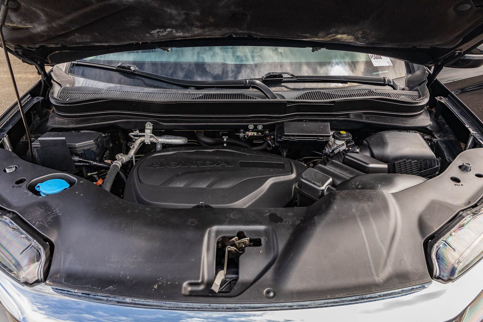 2021 Honda Pilot Touring 8 Passenger