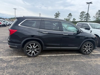 2021 Honda Pilot Touring 8 Passenger