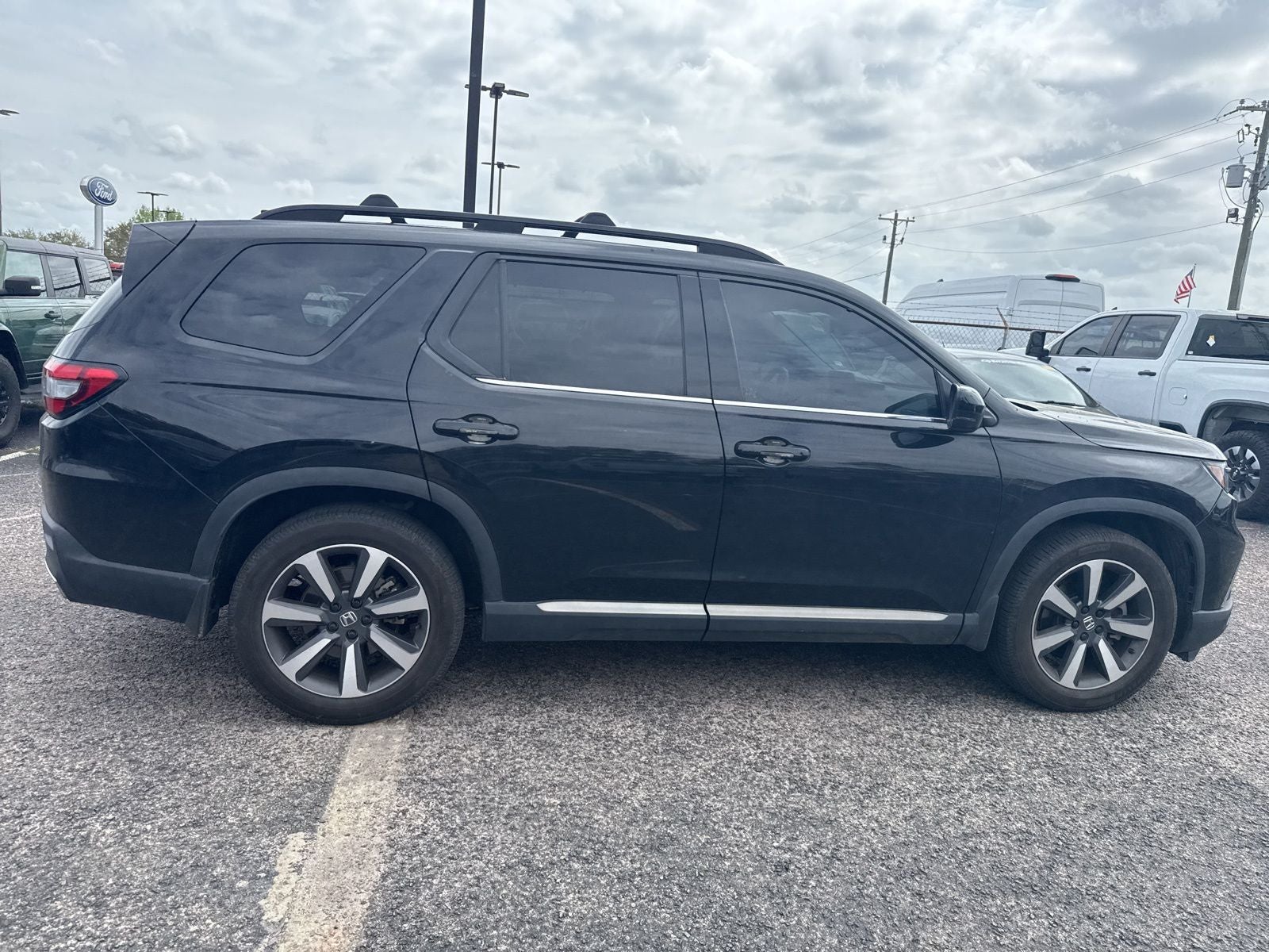 2024 Honda Pilot Touring