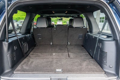 2015 Lincoln Navigator Base