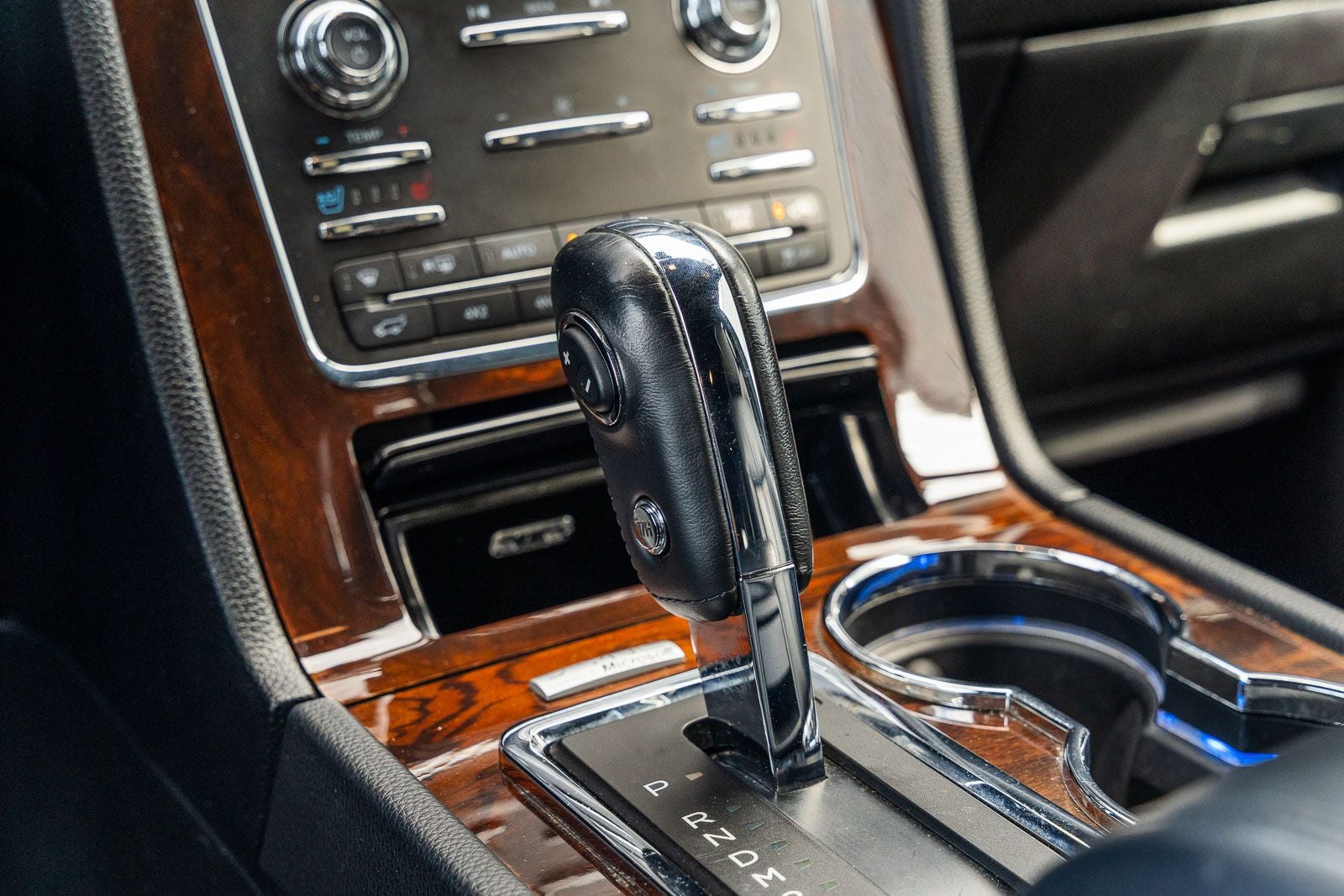2015 Lincoln Navigator Base
