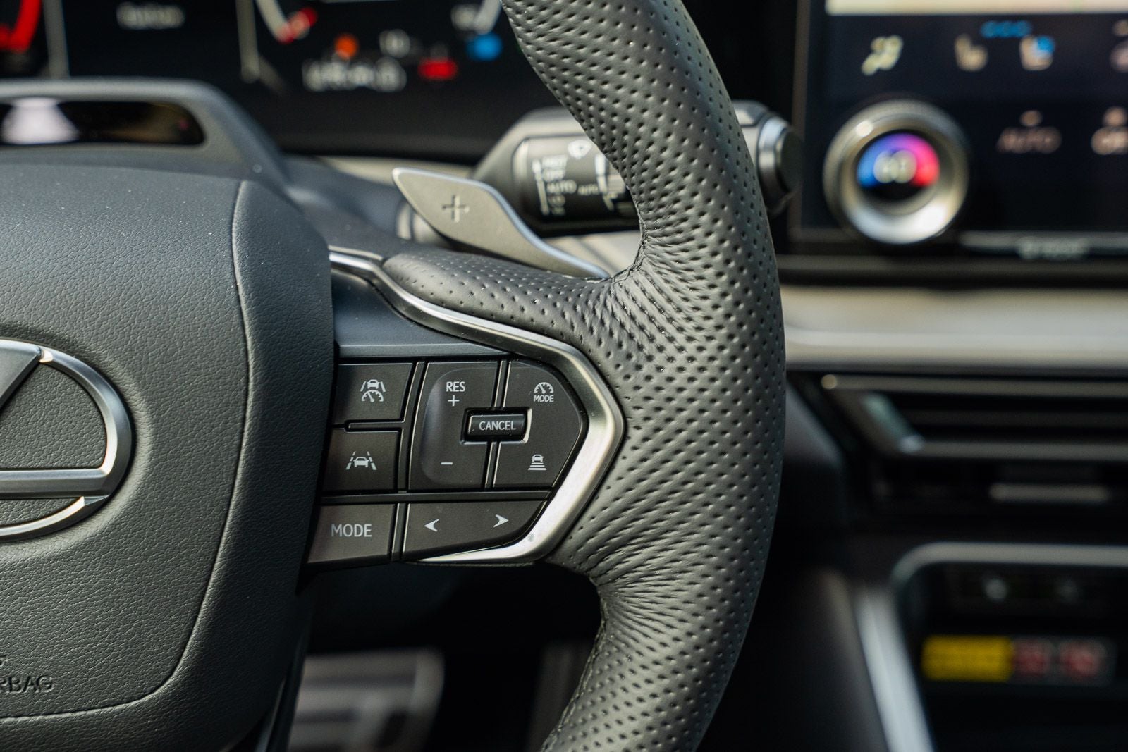 2025 Lexus TX 350 F SPORT Handling